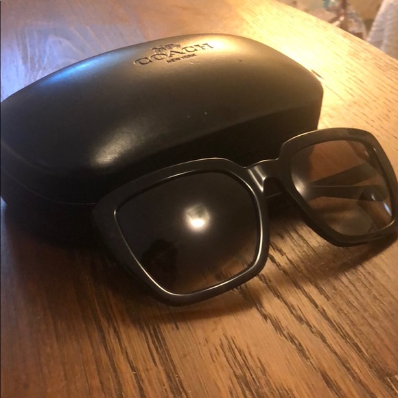 Coach Sunglasses - Picture 3 of 3